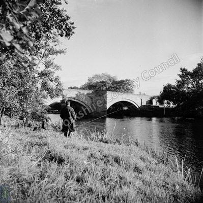 Fishing, River Ure, Ulshaw Bridge